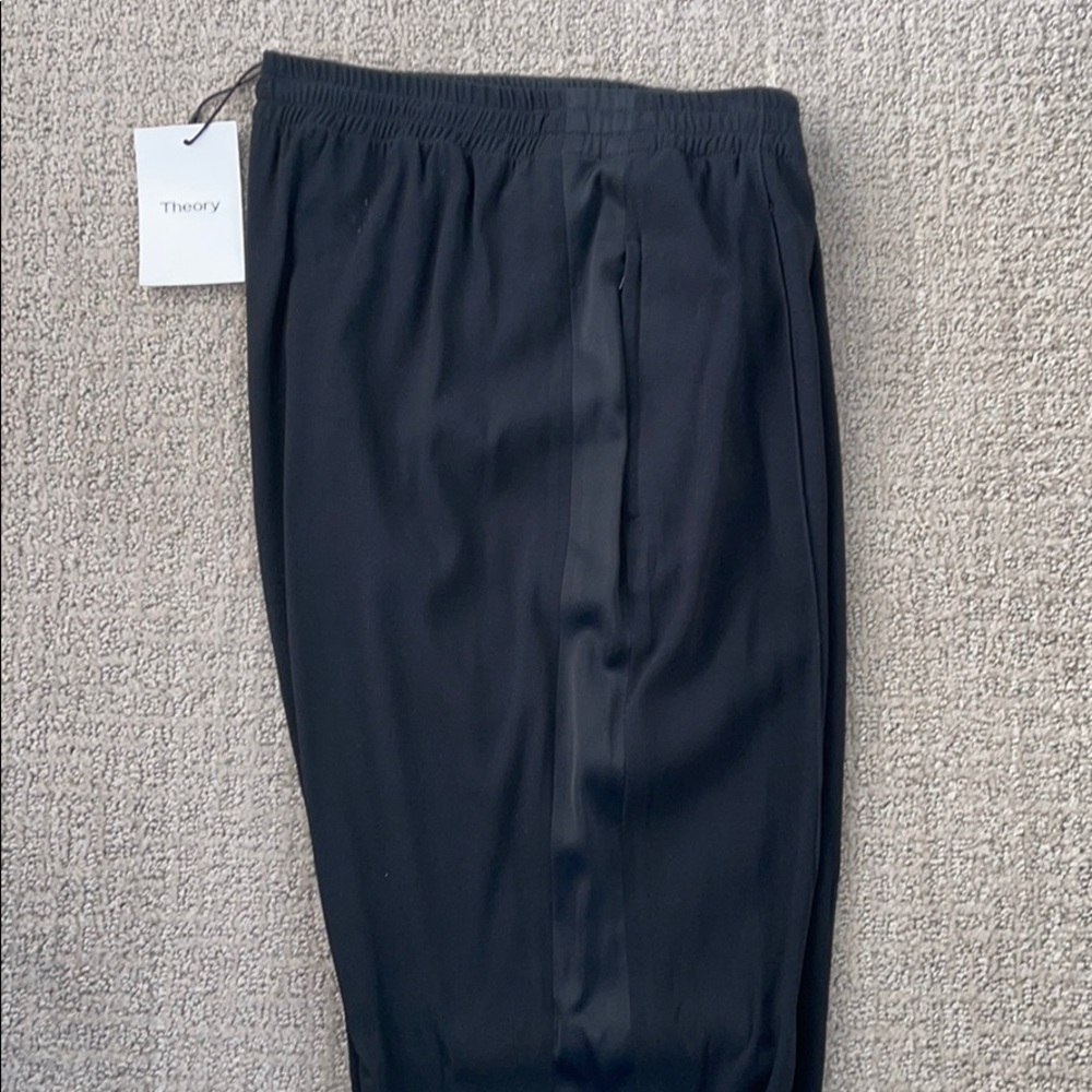 Theory size 6 stretchy tuxedo pants NWT